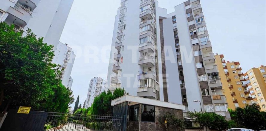 Квартира 2-х ком. в Ларе, Анталья, Турция №191883