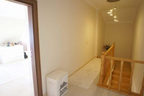 Продажа квартиры  в Кестеле, Анталье, Турция 4 комн., 240м2, №209026 – фото 10