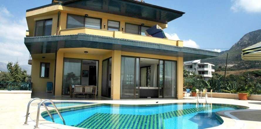 Villa  i Kestel, Antalya, Tyrkia Nr. 209027