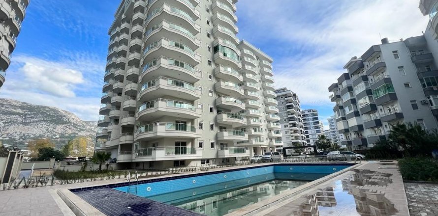 Lejlighed i Mahmutlar, Antalya, Tyrkiet Nr. 207667