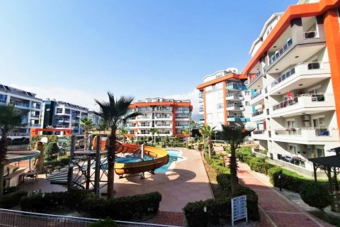 آپارتمان در  Kestel ، ترکیه 135 متر مربع.  شماره 209641 - 2