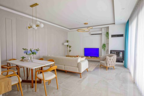 Продажа виллы  в Фамагусте, Северный Кипр 4 комн., 204м2, №211181 – фото 2