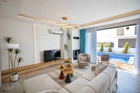 Продажа виллы  в Фамагусте, Северный Кипр 4 комн., 204м2, №211181 – фото 5