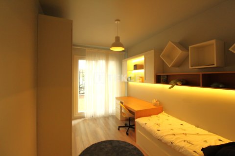 2+1 Leilighet  i Bueyuekcekmece, Istanbul, Tyrkia Nr. 150099 - 26