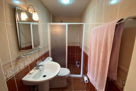 Продажа квартиры  в Махмутларе, Анталье, Турция 3 комн., 125м2, №208795 – фото 16