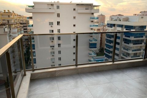 پنت هاس در  Mahmutlar ، ترکیه 200 متر مربع.  شماره 208793 - 16