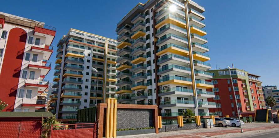 Lejlighed i Mahmutlar, Antalya, Tyrkiet Nr. 208796