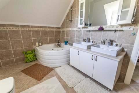 Продажа виллы  в Аланье, Анталье, Турция 5 комн., 300м2, №207253 – фото 20