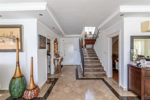 Продажа виллы  в Аланье, Анталье, Турция 5 комн., 300м2, №207253 – фото 9