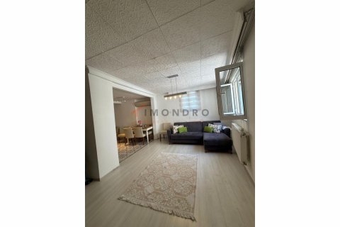 1+1 Wohnung  in Beyoglu, Istanbul, Türkei Nr. 192597 - 3