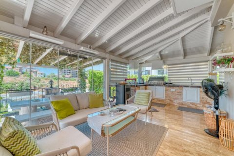 Продажа виллы  в Авсалларе, Анталье, Турция 4 комн., 220м2, №193338 – фото 17