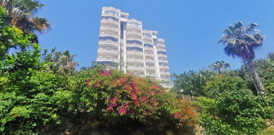 Квартира  3-х ком. в Махмутларе, Анталья, Турция №209647