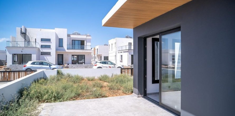 Вилла  3+1 в Фамагусте, Северный Кипр №190987