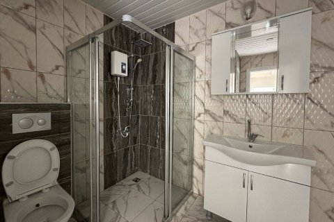 Продажа квартиры в Мерсине, Турция 2+1, 75м2, №206625 – фото 12