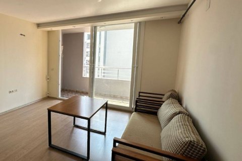 Продажа квартиры в Мерсине, Турция 2+1, 75м2, №206625 – фото 2