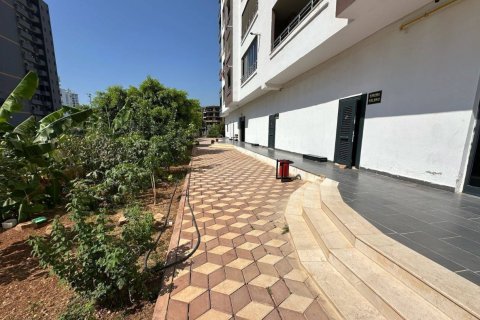 Продажа квартиры в Мерсине, Турция 2+1, 75м2, №206625 – фото 11