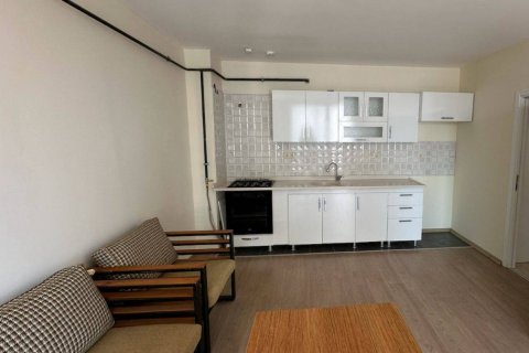 Продажа квартиры в Мерсине, Турция 2+1, 75м2, №206625 – фото 1