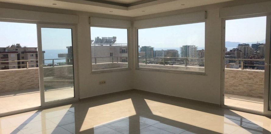 آپارتمان در  Mahmutlar ، ترکیه 175 متر مربع.  شماره 209887