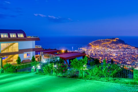 Продажа квартиры  в Аланье, Анталье, Турция 6 комн., 300м2, №192274 – фото 22