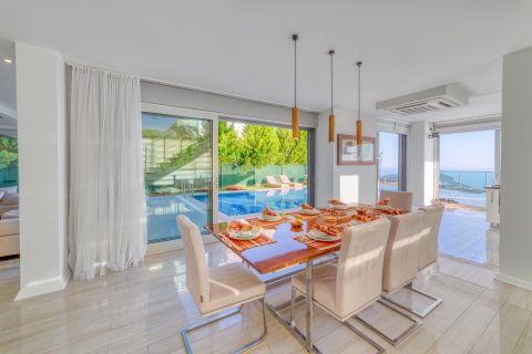 Продажа квартиры  в Аланье, Анталье, Турция 6 комн., 300м2, №192274 – фото 6