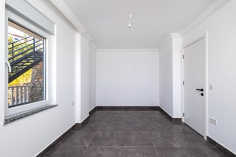 Продажа квартиры  в Анталье, Турция 3+1, 135м2, №184681 – фото 4