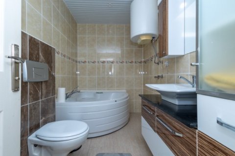 Продажа квартиры  в Анталье, Турция 3+1, 135м2, №184682 – фото 11