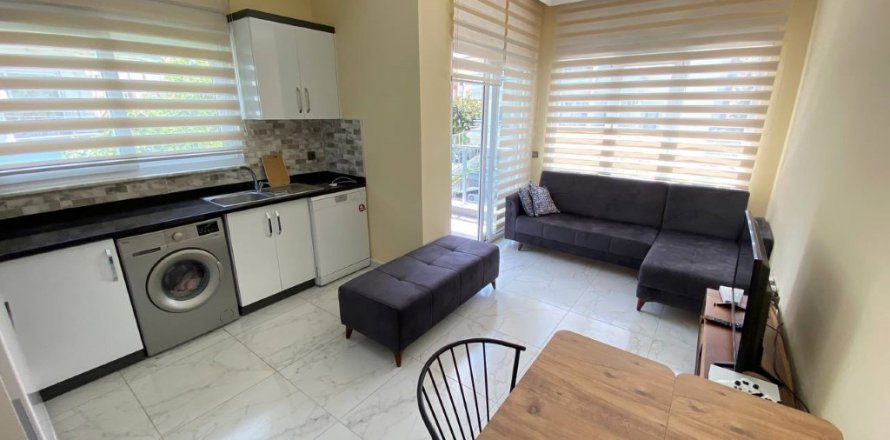 Квартира  2-х ком. в Аланье, Анталья, Турция №206997