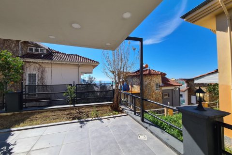 Продажа виллы  в Аланье, Анталье, Турция 3 комн., 230м2, №206998 – фото 8