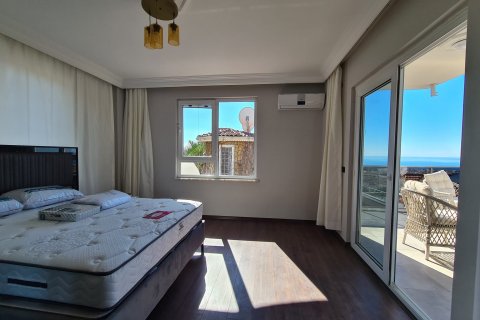 Продажа виллы  в Аланье, Анталье, Турция 3 комн., 230м2, №206998 – фото 20