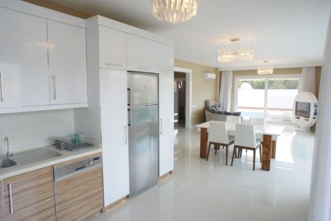 Продажа виллы  в Аланье, Анталье, Турция 4 комн., 350м2, №209378 – фото 29