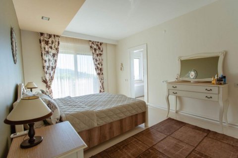 Продажа виллы  в Аланье, Анталье, Турция 4 комн., 350м2, №209379 – фото 14