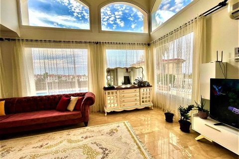 Villa for sale  in Girne, Northern Cyprus, 286m2, No. 210897 – photo 15