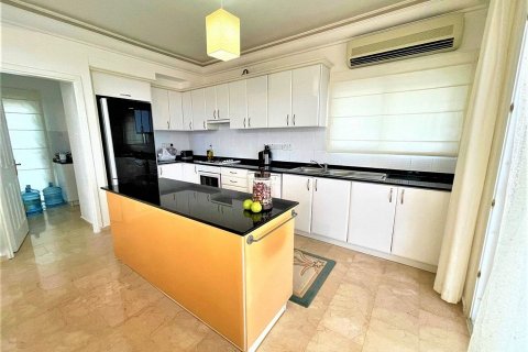 Villa for sale  in Girne, Northern Cyprus, 286m2, No. 210897 – photo 18