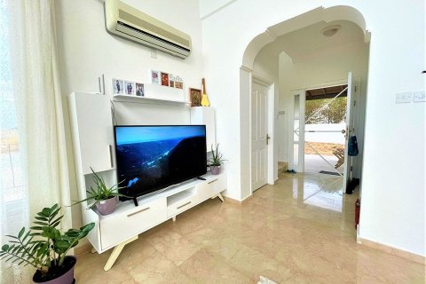 Villa for sale  in Girne, Northern Cyprus, 286m2, No. 210897 – photo 23