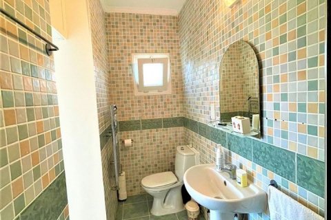 Villa for sale  in Girne, Northern Cyprus, 286m2, No. 210897 – photo 21