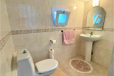 Villa for sale  in Girne, Northern Cyprus, 286m2, No. 210897 – photo 25