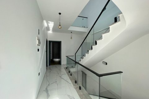 ویلا در  Girne ، ترکیه 230 متر مربع.  شماره 210902 - 27