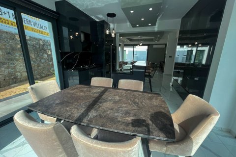 ویلا در  Girne ، ترکیه 230 متر مربع.  شماره 210902 - 16