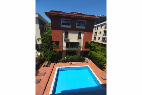 Продажа квартиры в Кадыкёе, Стамбуле, Турция 4+1, 240м2, №193525 – фото 1