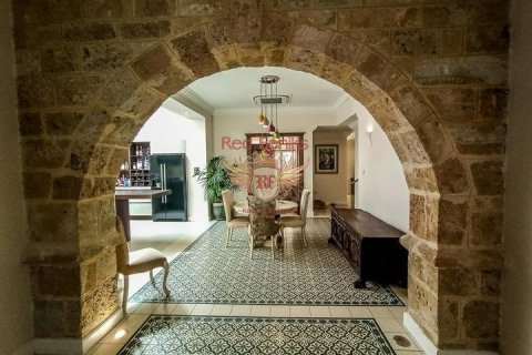 Villa for sale  in Girne, Northern Cyprus, 4 bedrooms, 380m2, No. 192807 – photo 4