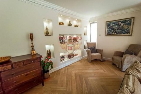 Villa for sale  in Girne, Northern Cyprus, 4 bedrooms, 380m2, No. 192807 – photo 14