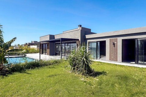 4+1 Villa  i Urla, Izmir, Turkiet Nr. 210473 - 1