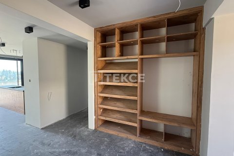 4+1 Villa  i Urla, Izmir, Turkiet Nr. 210473 - 28