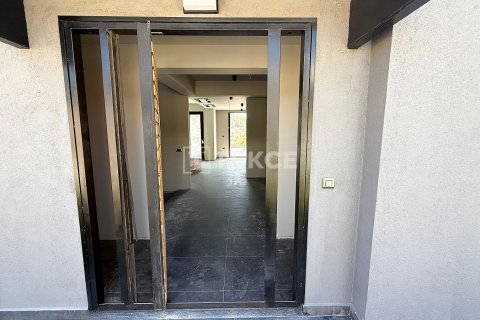 4+1 Villa  i Urla, Izmir, Turkiet Nr. 210473 - 15