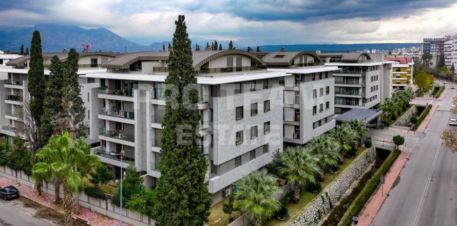 Квартира 3-х ком. в Коньяалты, Анталья, Турция №192301