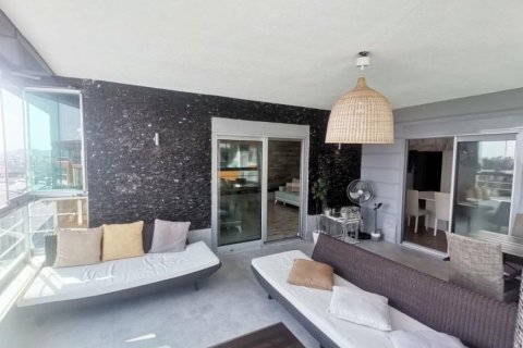 Продажа пентхауса в Оба, Анталье, Турция 5 комн., 240м2, №208274 – фото 23