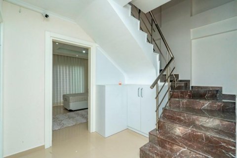 Продажа квартиры  в Кестеле, Анталье, Турция 6 комн., 240м2, №209980 – фото 26