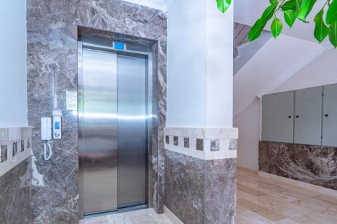 آپارتمان در Kestel ، ترکیه 85 متر مربع. شماره 209977 - 9