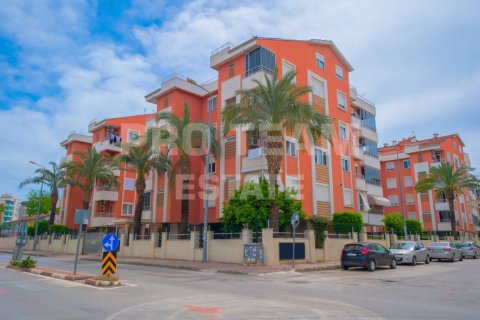 Продажа квартиры  в Ларе, Анталье, Турция 4 комн., 140м2, №190154 – фото 1