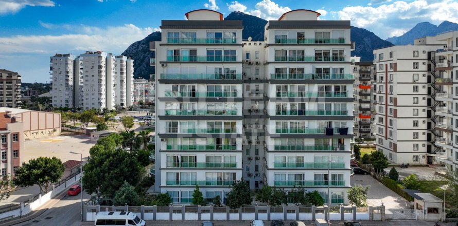 Apartment  in Konyaalti, Antalya, Turkey No. 190156